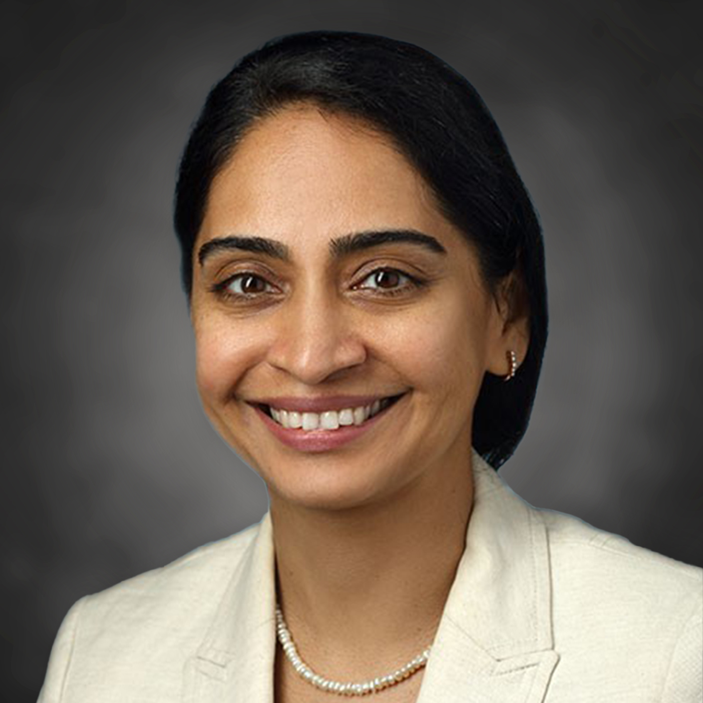 Dr. Preeti Raghavan photo